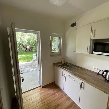 Liget Ueduelopark 公寓式酒店 3*