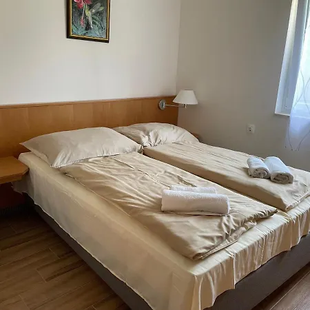 公寓式酒店 Liget Ueduelopark