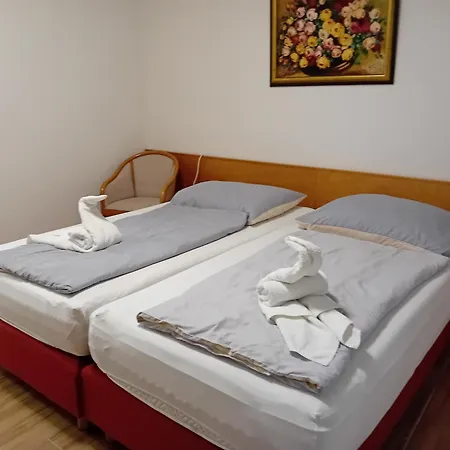 Liget Ueduelopark Aparthotel Fonyód