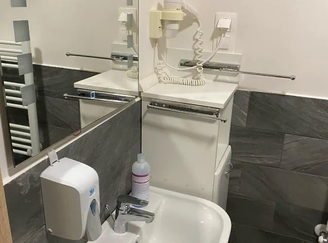 Ξενοδοχείο με διαμερίσματα Liget Ueduelopark