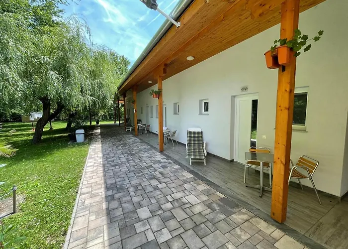 Liget Ueduelopark Ξενοδοχείο με διαμερίσματα Fonyód