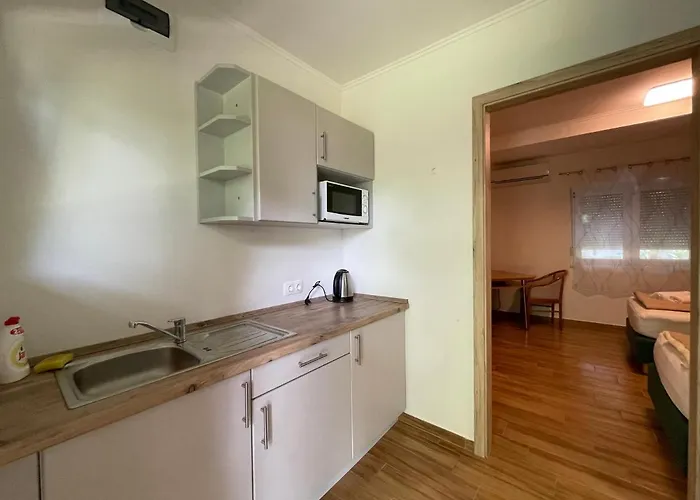 Liget Ueduelopark Ξενοδοχείο με διαμερίσματα