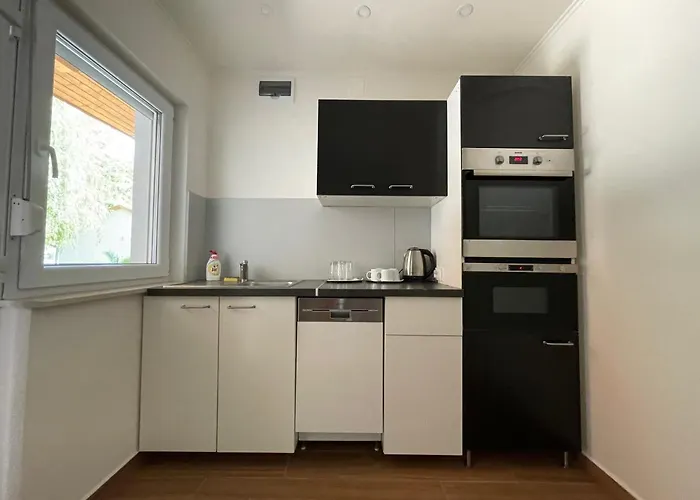 Ξενοδοχείο με διαμερίσματα Liget Ueduelopark